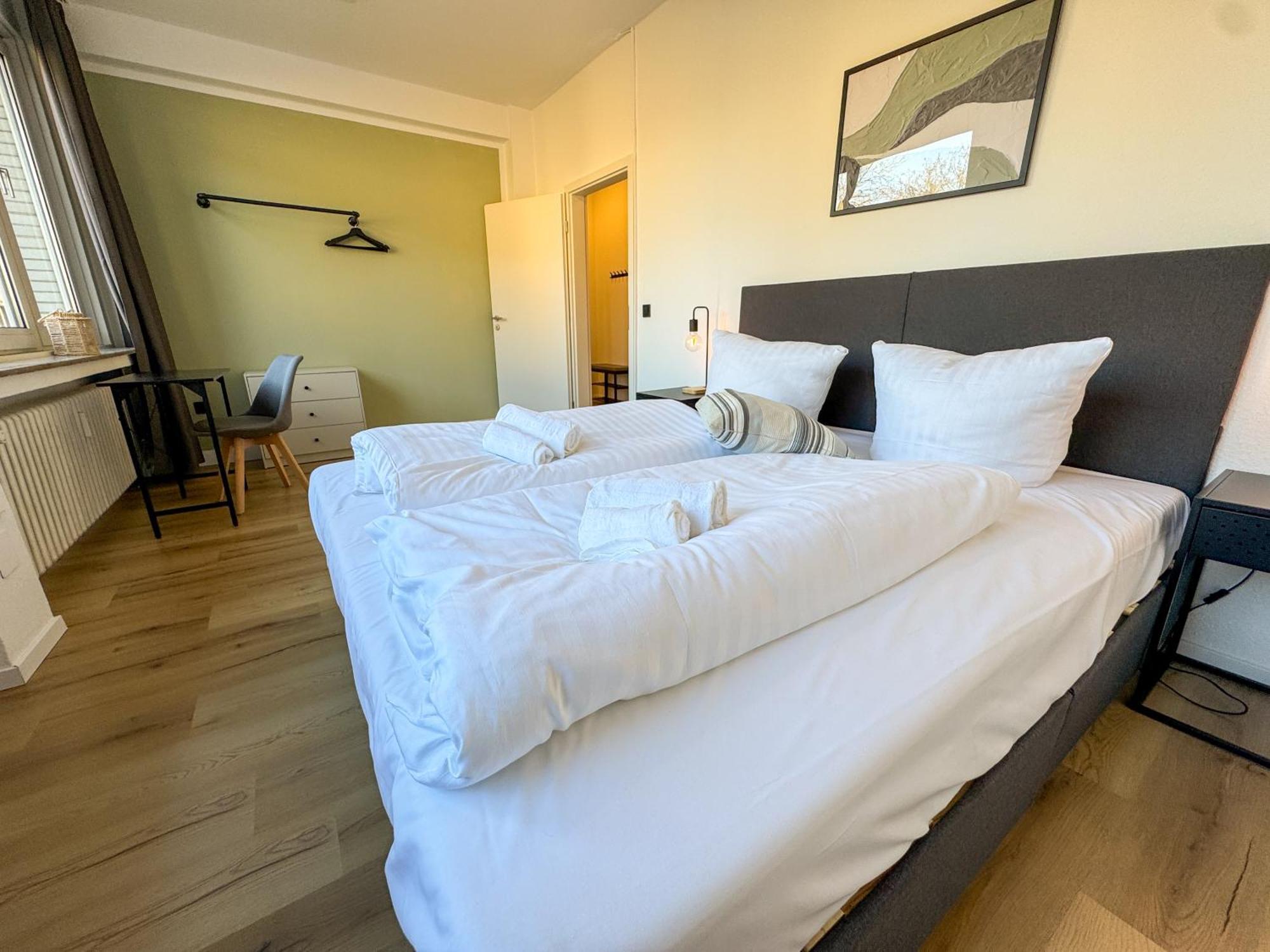 Apartment Duesseltal Messe 100Qm Дюссельдорф Екстер'єр фото