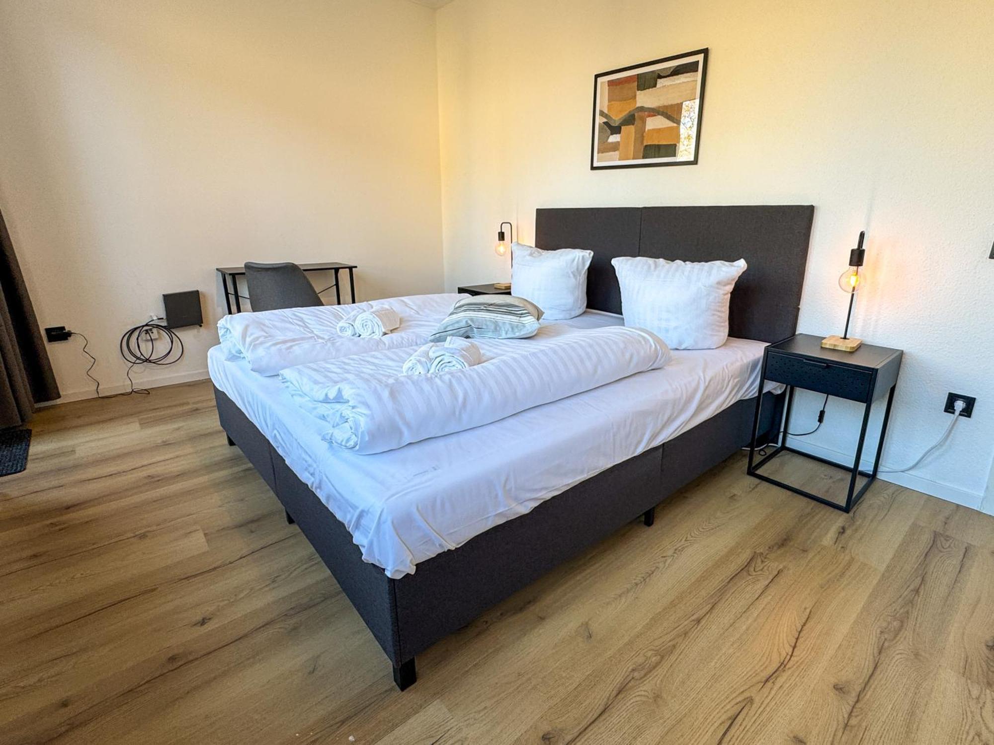 Apartment Duesseltal Messe 100Qm Дюссельдорф Екстер'єр фото